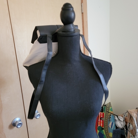 Deux lux back pack - Picture 2 of 4